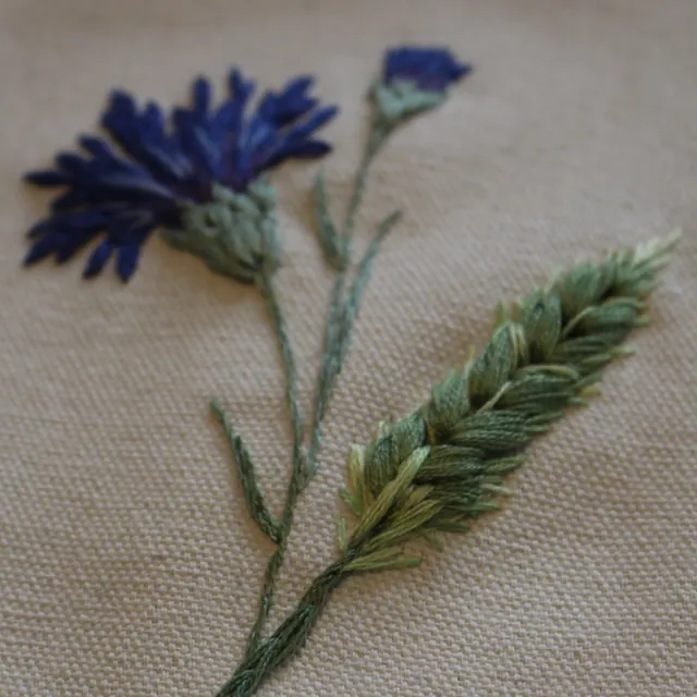 Cornflower and wheat embroidery